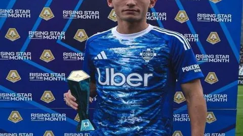 维蒂尼亚帽子戏法惊艳巴黎，力压群英成为热刺对决最佳球员！